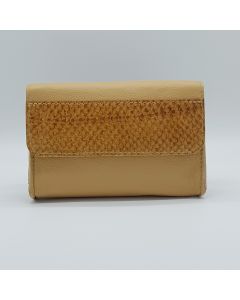 Beltissimo Creme Cutch