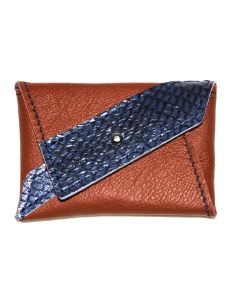 Leder-Etui Diagonia Blue Earth vorn